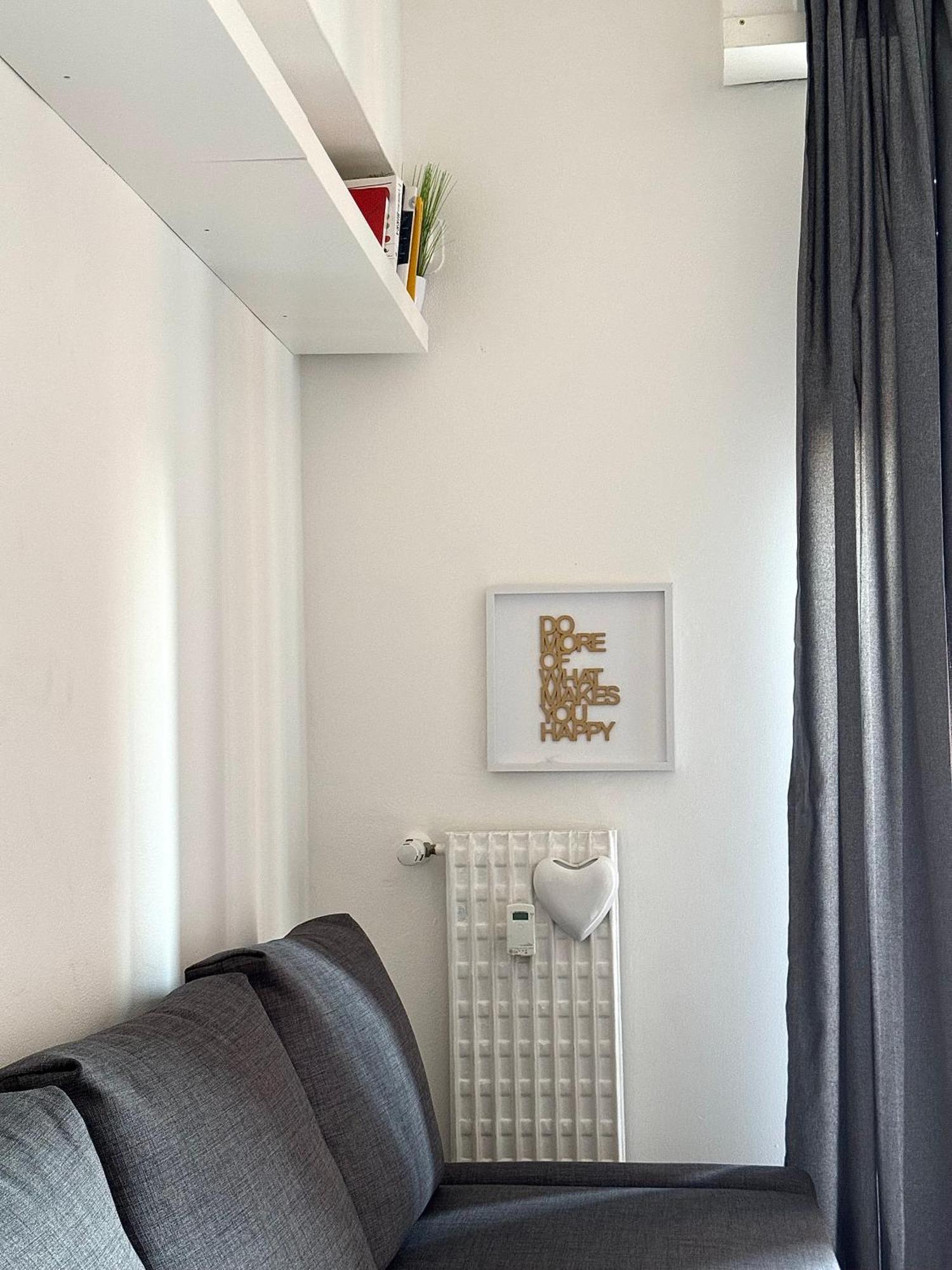 Casualsuiteradio Rome Luaran gambar