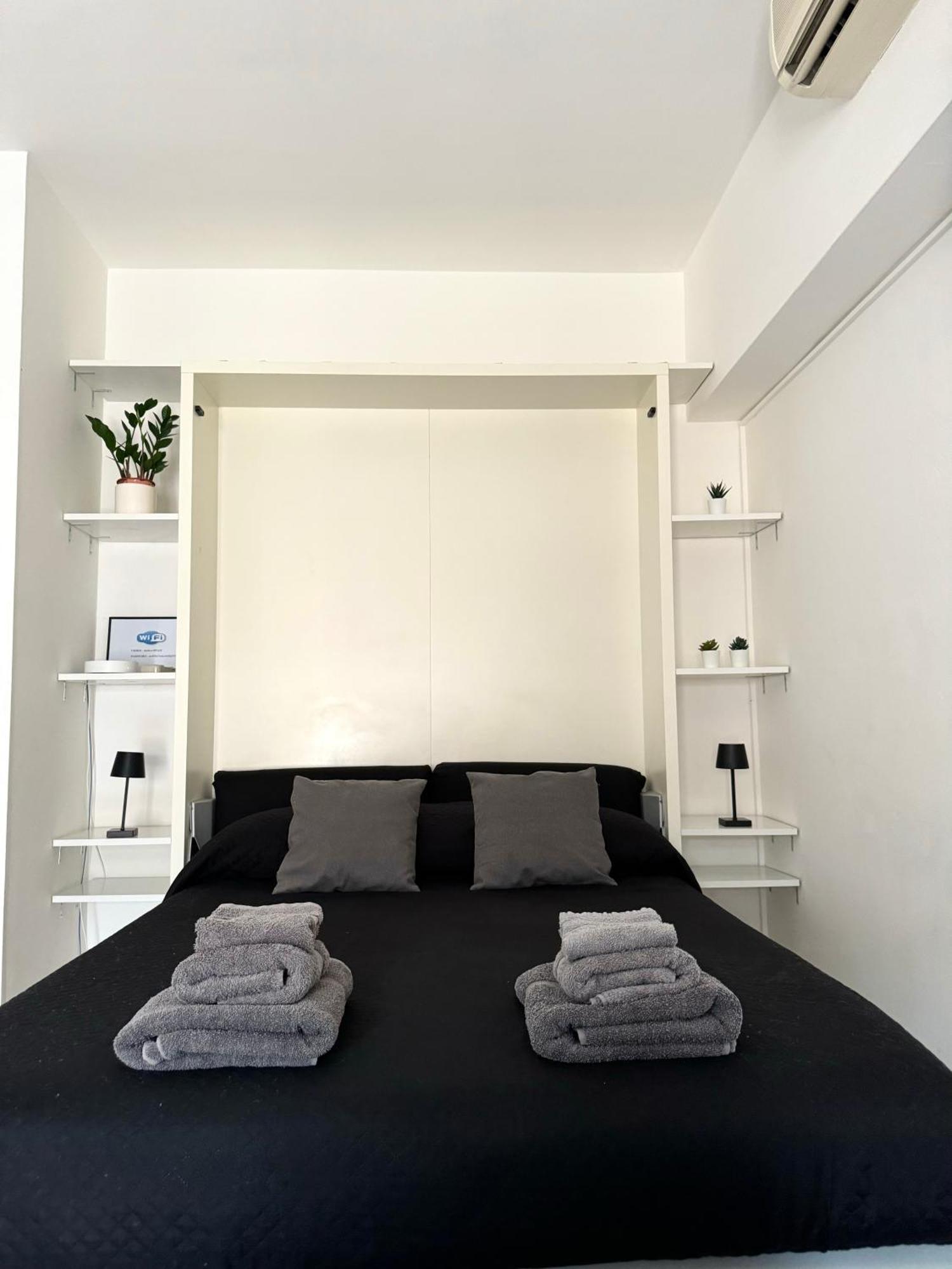 Casualsuiteradio Rome Luaran gambar